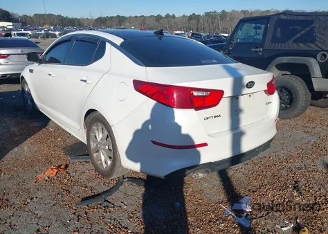 2015 Kia Optima Ex z USA, uszkodzony, nr VIN 5XXGN4A79FG469856